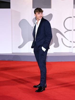 IPA88163791 - Venice, 83rd Venice International Film Festival 2026, Night 4 Red Carpet for Oasis: Don t Look Back in Anger. Pictured: Giacomo Czerny  Copyright: xAlbertoxTerenghi PoolxPhotoxEvenx xPoolxPhotoxEventsx08x 88163791