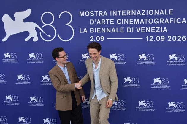 83rd Venice Film Festival Photocall 83rd Venice Film Festival Venice International Film Festival Photocall for the film *Primetime* 459439 September 5, 2026 Venice, Italy Pattinson, Robert Oppenheim, Lance  Copyright: xThomasxBohlenx STAR_459439_077