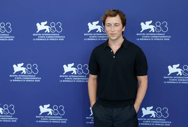 (260905) -- VENICE, Sept. 5, 2026 -- American actor Skyler Gisondo of the film Primetime poses for the photocall of the film during the 83rd Venice International Film Festival in Venice, Italy, Sept. 5, 2026. ) ITALY-VENICE-FILM FESTIVAL-PRIMETIME WangxKaiyan 