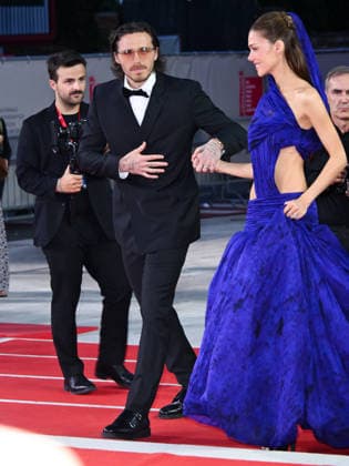 IPA88164884 - Venice, 83rd Venice International Film Festival 2026, Night 4 Red Carpet for the film *Kineo*. Pictured: Nicola Peltz and Brooklyn Beckham  Copyright: xAlbertoxTerenghi PoolxPhotoxEvenx xPoolxPhotoxEventsx08x 88164884
