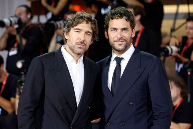 Alessandro Morelli and Luca Morelli at the premiere of the documentary *Oasis: Don t Look Back in Anger* at the 2023 Venice Biennale—the 83rd Venice International Film Festival—at the Palazzo del Cinema in Venice, September 5, 2026 Foto:xD.xBedrosianx xFuturexImagex anger_6897