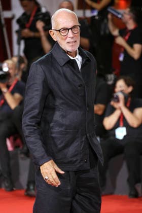 Gabriele Salvatores at the premiere of the documentary *Oasis: Don t Look Back in Anger* at the 2023 Venice Biennale—the 83rd Venice International Film Festival—at the Palazzo del Cinema in Venice, September 5, 2026 Foto:xD.xBedrosianx xFuturexImagex anger_6929