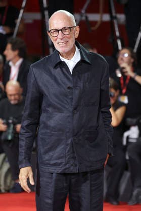 Gabriele Salvatores at the premiere of the documentary *Oasis: Don t Look Back in Anger* at the 2023 Venice Biennale—the 83rd Venice International Film Festival—at the Palazzo del Cinema in Venice, September 5, 2026 Foto:xD.xBedrosianx xFuturexImagex anger_6930