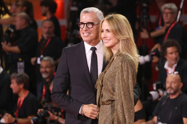 Matthew Walden and Dana Walden at the premiere of the documentary *Oasis: Don t Look Back in Anger* at the 2023 Venice Biennale—the 83rd Venice International Film Festival—at the Palazzo del Cinema in Venice, September 5, 2026 Foto:xD.xBedrosianx xFuturexImagex anger_6945