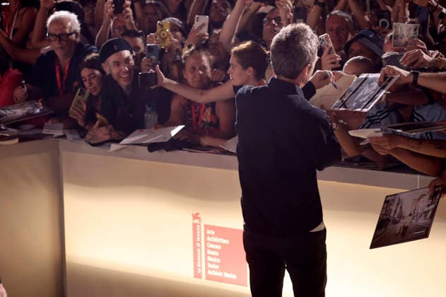 Noel Gallagher at the premiere of the documentary *Oasis: Don t Look Back in Anger* at the 2023 Venice Biennale—the 83rd Venice International Film Festival—at the Palazzo del Cinema in Venice, September 5, 2026 Foto:xD.xBedrosianx xFuturexImagex anger_6957