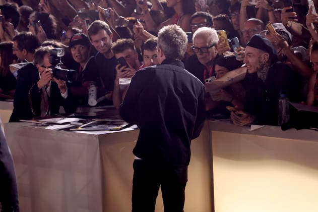 Noel Gallagher at the premiere of the documentary *Oasis: Don t Look Back in Anger* at the 2023 Venice Biennale—the 83rd Venice International Film Festival—at the Palazzo del Cinema in Venice, September 5, 2026 Foto:xD.xBedrosianx xFuturexImagex anger_6958
