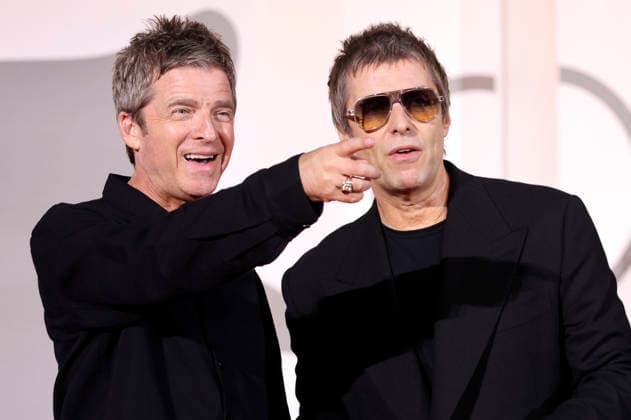 Noel Gallagher and Liam Gallagher at the premiere of the documentary *Oasis: Don t Look Back in Anger* at the 2023 Venice Biennale, the 83rd Venice International Film Festival, at the Palazzo del Cinema in Venice, September 5, 2026 Foto:xD.xBedrosianx xFuturexImagex anger_6979