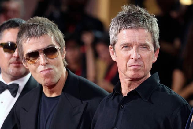 Liam Gallagher and Noel Gallagher at the premiere of the documentary *Oasis: Don t Look Back in Anger* at the 2023 Venice Biennale—the 83rd Venice International Film Festival—at the Palazzo del Cinema in Venice, September 5, 2026 Foto:xD.xBedrosianx xFuturexImagex anger_6983
