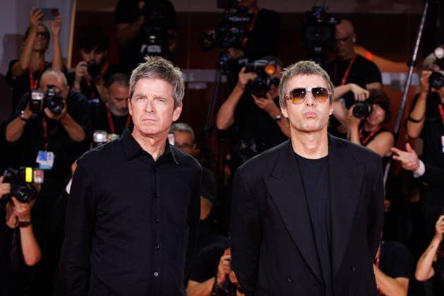 News - Oasis: Don t Look Back in Anger Red Carpet - The 83rd Venice International Film Festival VENICE, ITALY - SEPTEMBER 05: (R-L) Liam Gallagher, Noel Gallagher ttend the Oasis: Don t Look Back in Anger screening during the 83rd Venice International Film Festival at Sala Grande on September 05, 2026 in Venice, Italy. Photo: Cinzia Camela. Lido di Venezia Palazzo del Cinema Italy Copyright: xCinziaxCamelax xLiveMediax LPN_2648005
