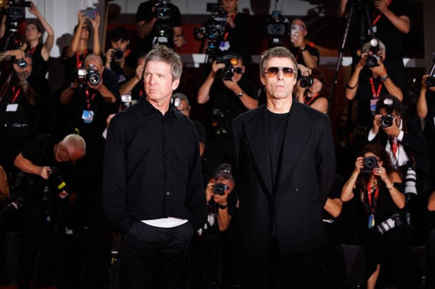 News - Oasis: Don t Look Back in Anger Red Carpet - The 83rd Venice International Film Festival VENICE, ITALY - SEPTEMBER 05: (R-L) Liam Gallagher, Noel Gallagher ttend the Oasis: Don t Look Back in Anger screening during the 83rd Venice International Film Festival at Sala Grande on September 05, 2026 in Venice, Italy. Photo: Cinzia Camela. Lido di Venezia Palazzo del Cinema Italy Copyright: xCinziaxCamelax xLiveMediax LPN_2648011