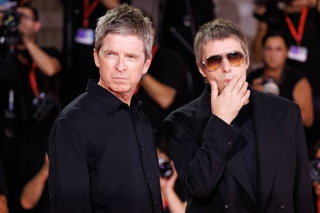 News - Oasis: Don t Look Back in Anger Red Carpet - The 83rd Venice International Film Festival VENICE, ITALY - SEPTEMBER 05: (R-L) Liam Gallagher and Noel Gallagher attend the Oasis: Don t Look Back in Anger screening during the 83rd Venice International Film Festival at Sala Grande on September 05, 2026 in Venice, Italy. Photo: Cinzia Camela. Lido di Venezia Palazzo del Cinema Italy Copyright: xCinziaxCamelax xLiveMediax LPN_2648021