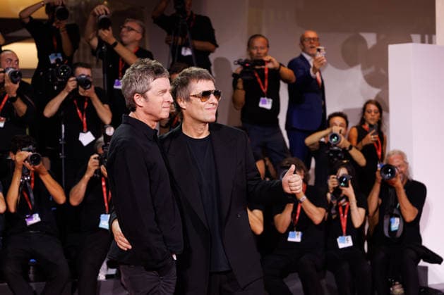 News - Oasis: Don t Look Back in Anger Red Carpet - The 83rd Venice International Film Festival VENICE, ITALY - SEPTEMBER 05: (R-L) Liam Gallagher and Noel Gallagher attend the Oasis: Don t Look Back in Anger screening during the 83rd Venice International Film Festival at Sala Grande on September 05, 2026 in Venice, Italy. Photo: Cinzia Camela. Lido di Venezia Palazzo del Cinema Italy Copyright: xCinziaxCamelax xLiveMediax LPN_2648030