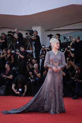 Primetime Screening - The 83rd Venice International Film Festival Phoebe Bridgers attends the Primetime Screening during the 83rd Venice International Film Festival at Sala Grande on September 05, 2026 in Venice, Italy. (Photo by Stefania D Alessandro WireImage)  Copyright: xKazukoxWakayamax