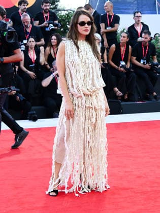 IPA88167971 - Venice, 83rd Venice International Film Festival 2026, Night 4 Red carpet for the film SuccederÃ Questa Notte. Pictured: Emilia Schüle  Copyright: xAlbertoxTerenghi PoolxPhotoxEvenx xPoolxPhotoxEventsx08x 88167971