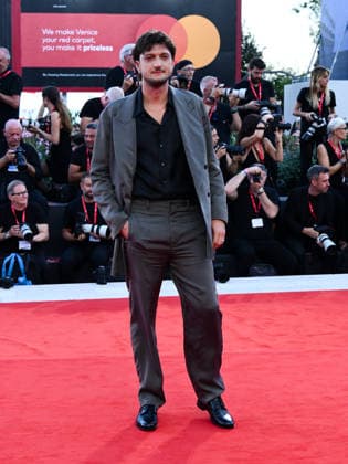 IPA88169086 - Venice, 83rd Venice International Film Festival 2026, Night 4 Red carpet for the film SuccederÃ Questa Notte. Pictured: Andrea Lattanzi  Copyright: xAlbertoxTerenghi PoolxPhotoxEvenx xPoolxPhotoxEventsx08x 88169086