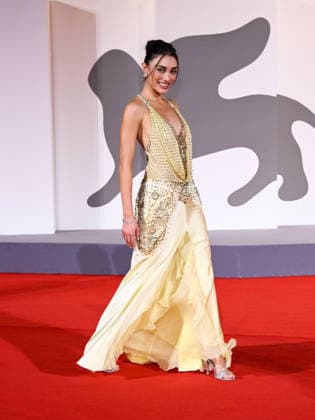 IPA88169295 - Venice, 83rd Venice International Film Festival 2026, Night 4 Red Carpet for Oasis: Don t Look Back in Anger. Pictured: Guest  Copyright: xAlbertoxTerenghi PoolxPhotoxEvenx xPoolxPhotoxEventsx08x 88169295