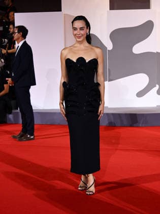 IPA88169465 - Venice, 83rd Venice International Film Festival 2026, Night 4 Red Carpet for Oasis: Don t Look Back in Anger. Pictured: Esmeralda Pimentel  Copyright: xAlbertoxTerenghi PoolxPhotoxEvenx xPoolxPhotoxEventsx08x 88169465
