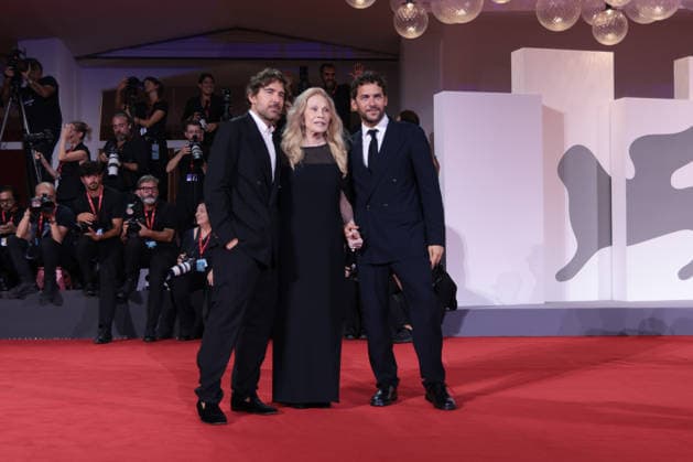 Faye Dunaway - The 83rd Venice International Film Festival Faye Dunaway receives the Italian KinÃ o Award for Lifetime Achievement during the 83rd Venice International Film Festival at Sala Grande on September 05, 2026 in Venice, Italy.  Copyright: xKazukoxWakayamax