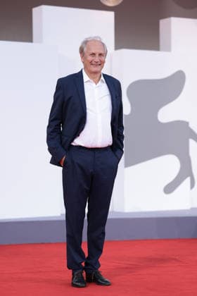 It Will Happen Tonight Screening - The 83rd Venice International Film Festival Hippolyte Girardot attends the SuccederÃ Questa Notte (It Will Happen Tonight) Screening during the 83rd Venice International Film Festival at Sala Grande on September 05, 2026 in Venice, Italy.  Copyright: xKazukoxWakayamax
