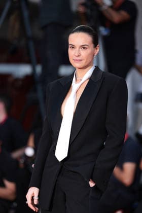 It Will Happen Tonight Screening - The 83rd Venice International Film Festival Kasia Smutniak attends theãÄÄ SuccederÃ Questa Notte (It Will Happen Tonight) ãÄÄScreening during the 83rd Venice International Film Festival at Sala Grande on September 05, 2026 in Venice, Italy.  Copyright: xKazukoxWakayamax