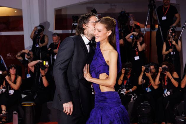 News - Kineo Award Red Carpet - The 83rd Venice International Film Festival VENICE, ITALY - SEPTEMBER 05: Brooklyn Beckam and Nicola Peltz Beckam attendthe Kineo Award Red Carpet during the 83rd Venice International Film Festival at Sala Grande on September 05, 2026 in Venice, Italy. Photo: Cinzia Camela. Lido di Venezia Palazzo del Cinema Italy Copyright: xCinziaxCamelax xLiveMediax LPN_2648365