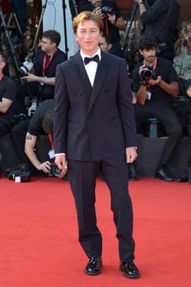 Skyler Gisondo at the premiere of the film *Primetime* at the 2023 Venice Biennale—the 83rd Venice International Film Festival—at the Palazzo del Cinema in Venice, September 5, 2026 Foto:xA.xM.xTinghinox xFuturexImagex primetime_6731