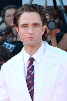 Robert Pattinson at the premiere of the film *Primetime* at the 2023 Venice Biennale—the 83rd Venice International Film Festival—at the Palazzo del Cinema in Venice, September 5, 2026 Foto:xA.xM.xTinghinox xFuturexImagex primetime_6764