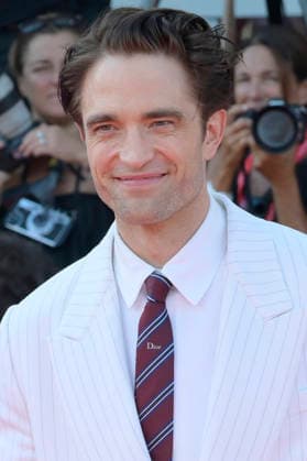 Robert Pattinson at the premiere of the film *Primetime* at the 2023 Venice Biennale—the 83rd Venice International Film Festival—at the Palazzo del Cinema in Venice, September 5, 2026 Foto:xA.xM.xTinghinox xFuturexImagex primetime_6765