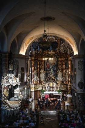 Sound of Sommerfrische concert featuring world-class musicians at the Traunkirchen parish church, as part of the Salzkammergut Festwochen Gmunden, photographed on September 5, 2026. The photo shows, from left to right, v