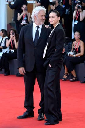 Domenico Procacci and Kasia Smutniak at the premiere of the film *Succederà questa notte* at the 2023 Venice Biennale—the 83rd Venice International Film Festival—at the Palazzo del Cinema in Venice, September 5, 2026 Foto:xA.xM.xTinghinox xFuturexImagex notte_6892