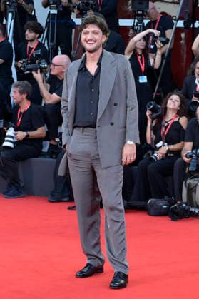 Andrea Lattanzi at the premiere of the film *Succederà questa notte* at the 2023 Venice Biennale—the 83rd Venice International Film Festival—at the Palazzo del Cinema in Venice, September 5, 2026 Foto:xA.xM.xTinghinox xFuturexImagex notte_6900