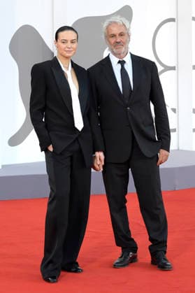 Kasia Smutniak and Domenico Procacci at the premiere of the film *Succederà questa notte* at the 2023 Venice Biennale—the 83rd Venice International Film Festival—at the Palazzo del Cinema in Venice, September 5, 2026 Foto:xA.xM.xTinghinox xFuturexImagex notte_6905