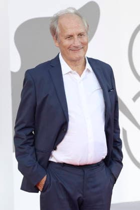 Hippolyte Girardot at the premiere of the film *Succedere questa notte* at the 2023 Venice Biennale—the 83rd Venice International Film Festival—at the Palazzo del Cinema in Venice, September 5, 2026 Foto:xA.xM.xTinghinox xFuturexImagex notte_6920