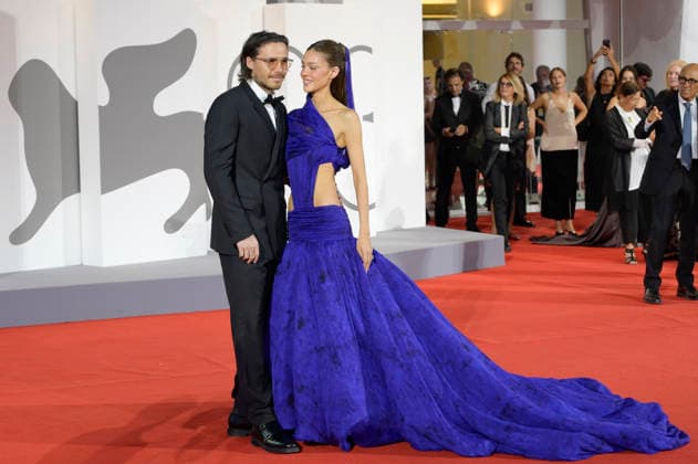 Brooklyn Beckham with his wife Nicola Peltz at the premiere of the film *Succederà questa notte* at the 2023 Venice Biennale—the 83rd Venice International Film Festival—at the Palazzo del Cinema in Venice, September 5, 2026 Foto:xA.xM.xTinghinox xFuturexImagex notte_6980