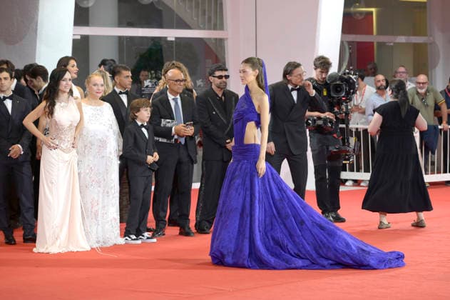 Nicola Peltz at the premiere of the film *Succederà questa notte* at the 2023 Venice Biennale—the 83rd Venice International Film Festival—at the Palazzo del Cinema in Venice, September 5, 2026 Foto:xA.xM.xTinghinox xFuturexImagex notte_6997