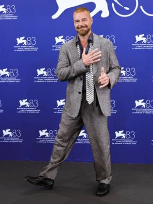 IPA88185268 - Venice, 83rd Venice International Film Festival 2026 - Day 5 - Hombre Al Agua photocall - Pictured: Ricky Martin  Copyright: xAlbertoxTerenghix xPoolxPhotoxEventsx08x 88185268