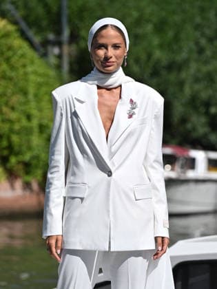 IPA88186217 - Venice, 83rd Venice International Film Festival 2026 - Day 5 - Arrivals at the Excelsior Hotel™s pier - Pictured: Bea Parozzi  Copyright: xSimonexComix xPoolxPhotoxEventsx08x 88186217