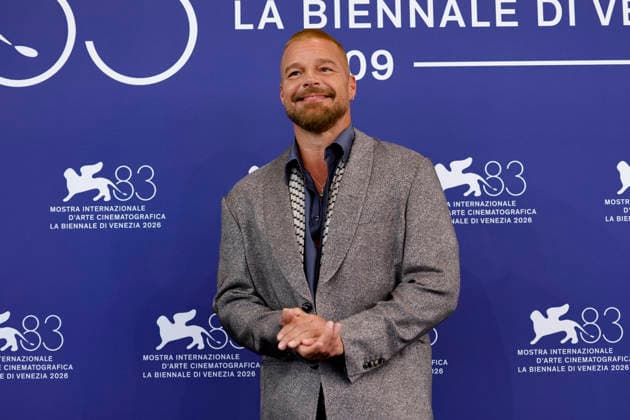 September 6, 2026, Venice, ITALY: Puerto Rican singer-songwriter Ricky Martin poses for the photocall of ™Hombre al agua at the 83rd annual Venice International Film Festival, in Venice, Italy, 06 September 2026. The movie is presented in Venezia Spotlight section at the festival running from 02 to 12 September 2026. ANSA FABIO FRUSTACI. Venice ITALY  - ZUMAa110 20260906_zaf_a110_005 Copyright: xFabioxFrustacix