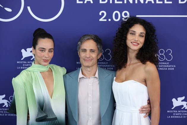 Venice 2026 Hombre Al Agua Photocall NB Esmeralda Pimentel, Gael García Bernal, Débora Nascimento attending the Hombre Al Agua Photocall as part of the 83th Venice International Film Festival at the Lido in Venice, Italy on September 06, 2026. Photo by Nasser Berzane ABACAPRESS.COM Venice Italy  Copyright: xBerzanexNasser ABACAx