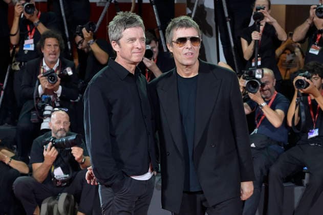 Noel Gallagher and Liam Gallagher at the premiere of the documentary *Oasis: Don t Look Back in Anger* at the 2023 Venice Biennale—the 83rd Venice International Film Festival—at the Palazzo del Cinema in Venice, September 5, 2026 Foto:xA.xM.xTinghinox xFuturexImagex oasis_6583