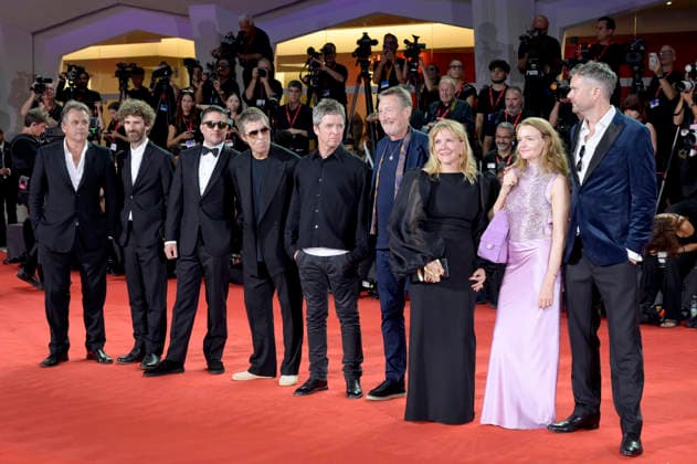 Liam Gallagher, Noel Gallagher, and the cast at the premiere of the documentary *Oasis: Don t Look Back in Anger* at the 2023 Venice Biennale—the 83rd Venice International Film Festival—at the Palazzo del Cinema in Venice, September 5, 2026 Foto:xA.xM.xTinghinox xFuturexImagex oasis_6587