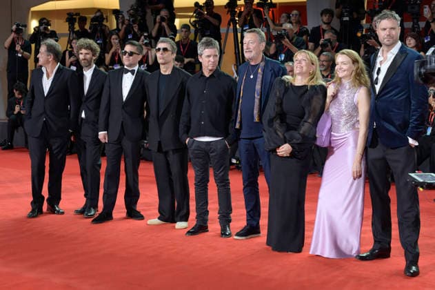 Liam Gallagher, Noel Gallagher, and the cast at the premiere of the documentary *Oasis: Don t Look Back in Anger* at the 2023 Venice Biennale—the 83rd Venice International Film Festival—at the Palazzo del Cinema in Venice, September 5, 2026 Foto:xA.xM.xTinghinox xFuturexImagex oasis_6588