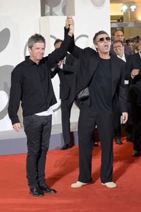 Noel Gallagher and Liam Gallagher at the premiere of the documentary *Oasis: Don t Look Back in Anger* at the 2023 Venice Biennale—the 83rd Venice International Film Festival—at the Palazzo del Cinema in Venice, September 5, 2026 Foto:xA.xM.xTinghinox xFuturexImagex oasis_6591
