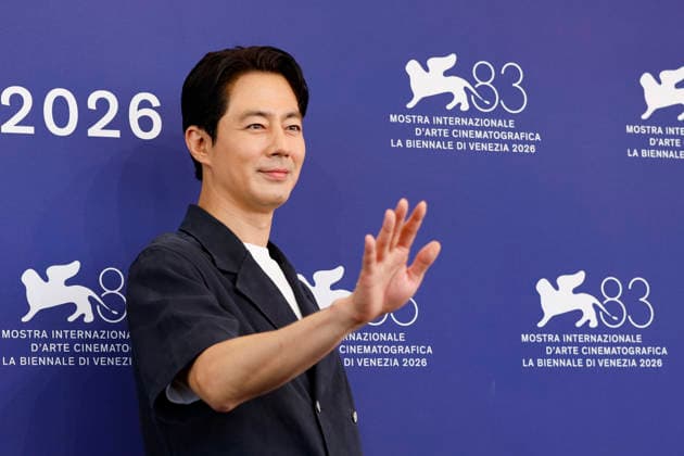 September 6, 2026, Venice, ITALY: South Korean actor Zo In-sung poses for the photocall of ™Ga-neung-han sa-rang (Possible Love) at the 83rd annual Venice International Film Festival, in Venice, Italy, 06 September 2026. The movie is presented in official competition Venezia83 at the festival running from 02 to 12 September 2026. ANSA FABIO FRUSTACI. Venice ITALY  - ZUMAa110 20260906_zaf_a110_013 Copyright: xFabioxFrustacix