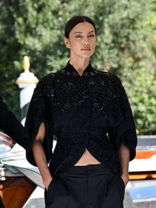 IPA88188678 - Venice, 83rd Venice International Film Festival 2026 - Day 5 - Arrivals at the Excelsior Hotel™s pier - Pictured: Irina Shayk  Copyright: xManuelexMangiarottix xPoolxPhotoxEventsx08x 88188678