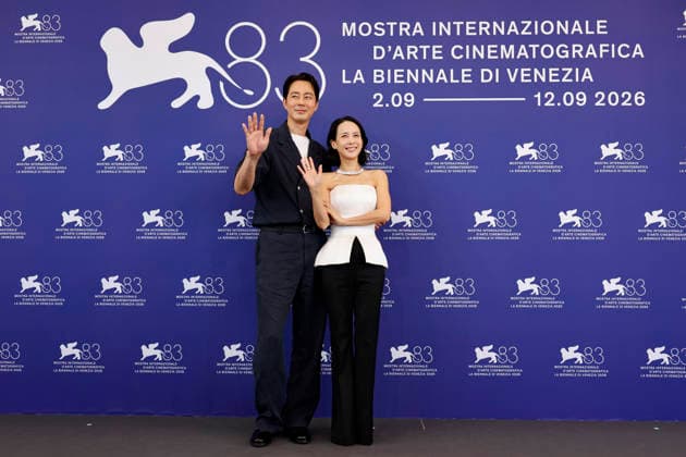 September 6, 2026, Venice, ITALY: South Korean actors Cho Yeo-jeong (R) and Sul Kyung-gu pose for the photocall of ™Ga-neung-han sa-rang (Possible Love) at the 83rd annual Venice International Film Festival, in Venice, Italy, 06 September 2026. The movie is presented in official competition Venezia83 at the festival running from 02 to 12 September 2026. ANSA FABIO FRUSTACI. Venice ITALY  - ZUMAa110 20260906_zaf_a110_027 Copyright: xFabioxFrustacix