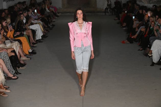 A model presents an outfit from the latest collection of the DARJA DONEZZ brand during Ukrainian Fashion Week SS27 at the Mystetskyi Arsenal National Cultural, Art and Museum Complex, Kyiv, Ukraine, September 5, 2026. The catwalk show was held in a shelter due to an air raid. (Photo by Yevhen Kotenko Ukrinform) DARJA DONEZZ catwalk show at UFW SS27  Copyright: xYevhenxKotenkox