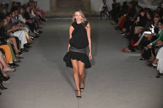 A model presents an outfit from the latest collection of the DARJA DONEZZ brand during Ukrainian Fashion Week SS27 at the Mystetskyi Arsenal National Cultural, Art and Museum Complex, Kyiv, Ukraine, September 5, 2026. The catwalk show was held in a shelter due to an air raid. (Photo by Yevhen Kotenko Ukrinform) DARJA DONEZZ catwalk show at UFW SS27  Copyright: xYevhenxKotenkox