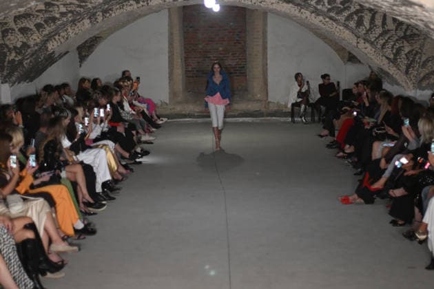 A model presents an outfit from the latest collection of the DARJA DONEZZ brand during Ukrainian Fashion Week SS27 at the Mystetskyi Arsenal National Cultural, Art and Museum Complex, Kyiv, Ukraine, September 5, 2026. The catwalk show was held in a shelter due to an air raid. (Photo by Yevhen Kotenko Ukrinform) DARJA DONEZZ catwalk show at UFW SS27  Copyright: xYevhenxKotenkox