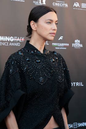ConfÃ rence de presse du prix Filming Italy lors de la 83eme Mostra de Venise Irina Shayk attends the Filming Italy Venice Award Press Conference during the 83rd Venice International Film Festival at Hotel Excelsior on September 06, 2026 in Venice, Italy.  Copyright: xKazukoxWakayamax